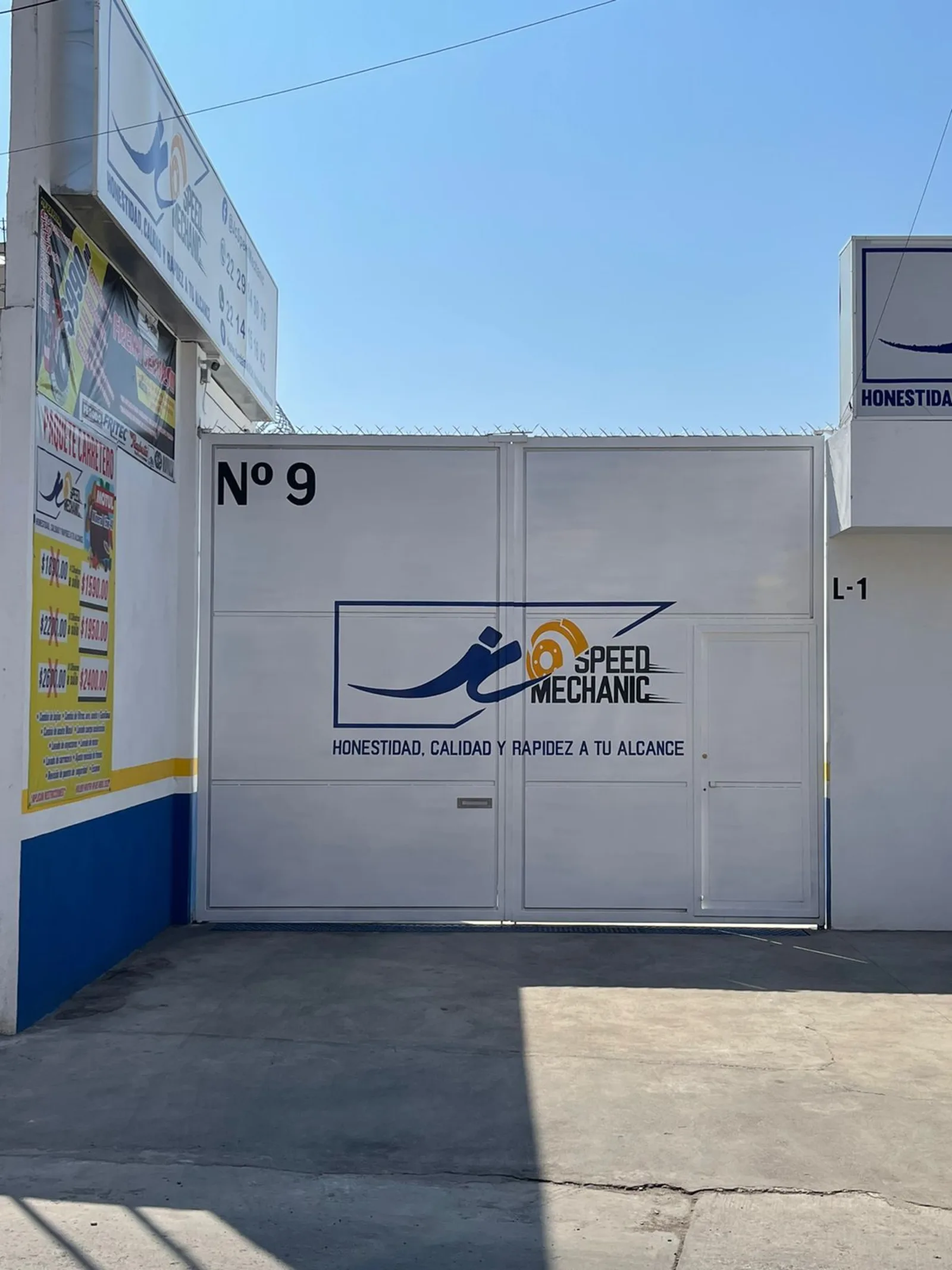 Interior del taller Jc Speed Mechanic